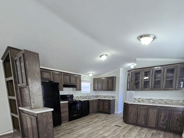 12901 NE 10th St Trailer 325