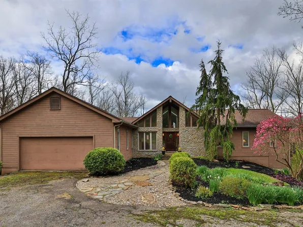 6225 Redbird Hollow Ln, Cincinnati, OH 45243