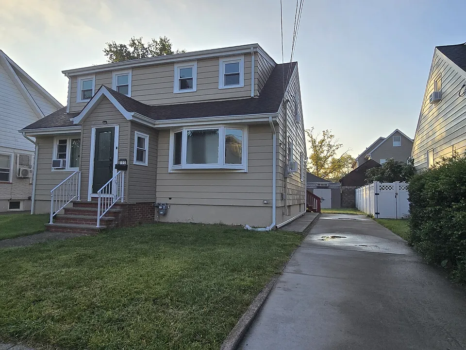 103 Orono St