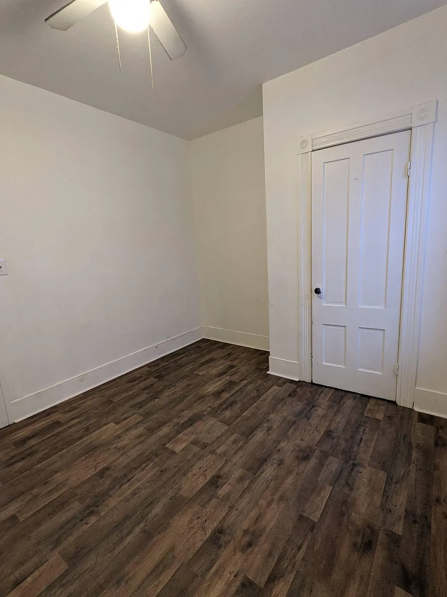 Building Photo - 171 Vernon St #3