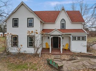 E10010 State Highway 136, Baraboo, WI 53913