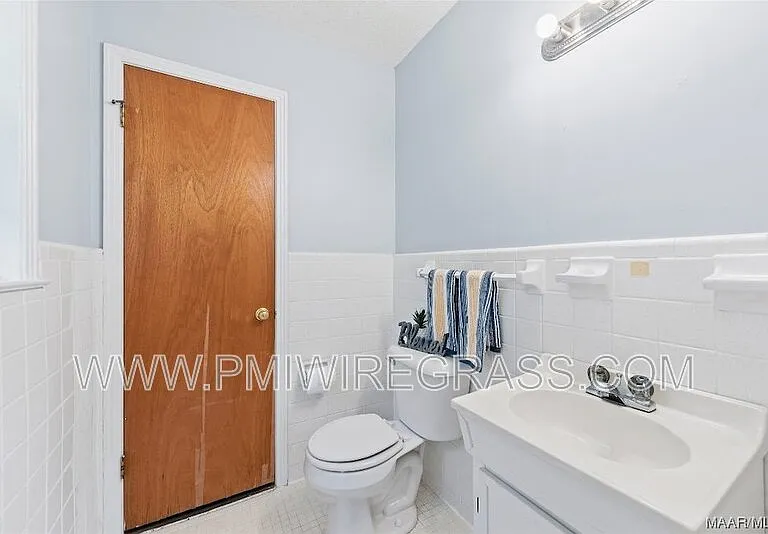 203 Meadowbrook Dr — Photo 14