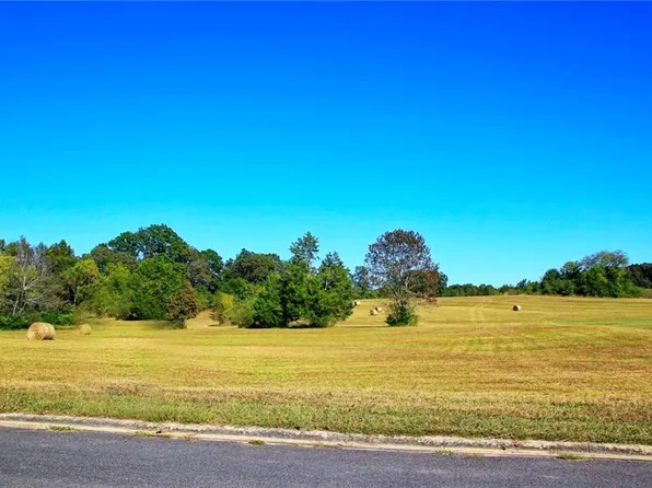0 Fox Den Dr NE #7, Calhoun, GA 30701