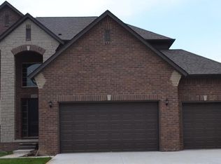 3029 24 Mile Rd, Utica, MI 48316