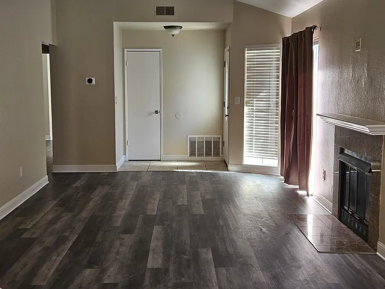 384 Grovewood Loop — Photo 2