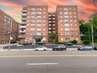365 Bronx River Road #2M, Yonkers, NY, 10704
