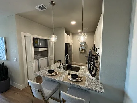Hunter Rd, San Marcos — Photo 2