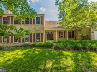 11821 Riders Ln, Reston, VA 20191