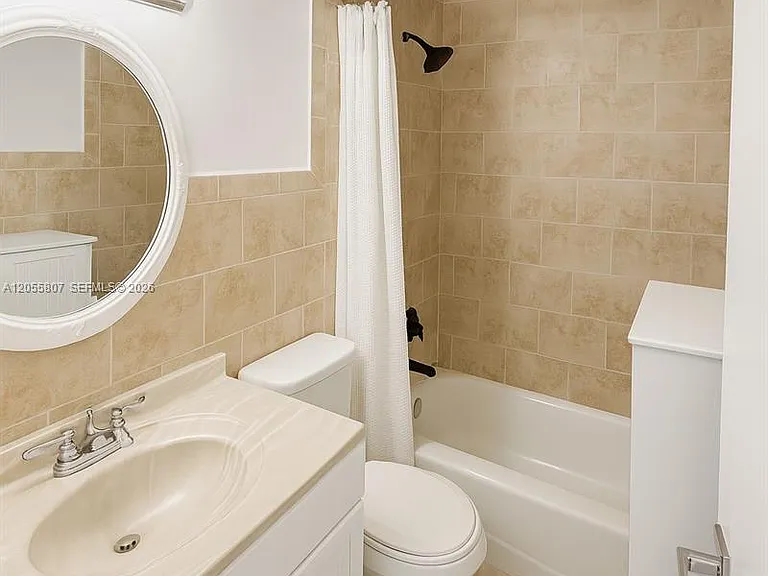 905 Brickell Bay Dr #1022 — Photo 14