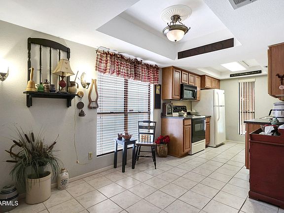 5th image of 3131 W COCHISE Drive #127