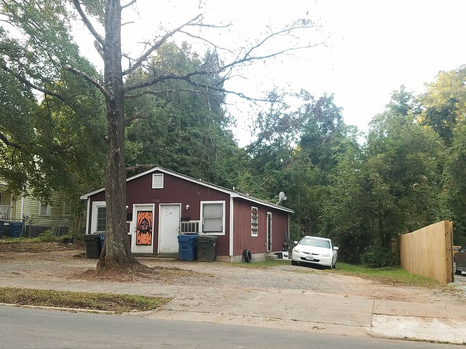 1st image of 1920 E Main St