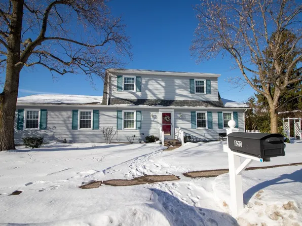 820 Aline Dr, Erie, PA 16509