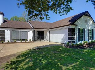 1329 Huntington Dr, Mesquite, TX 75149