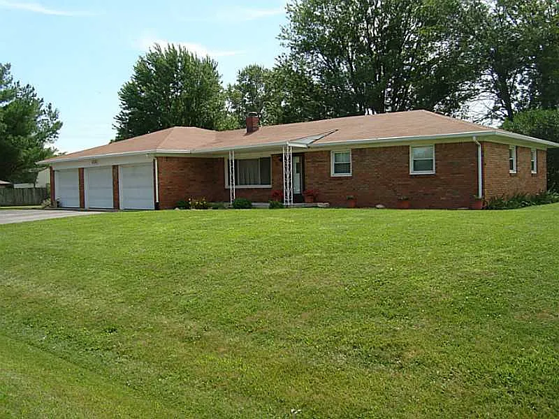 72 Avalon Dr photo 1