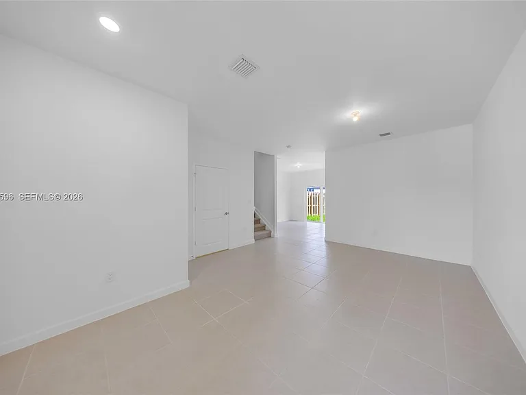 2567 SE 25th Dr #2567 — Photo 4