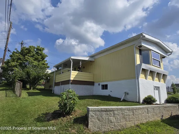 25 Diana St, Plains, PA 18705