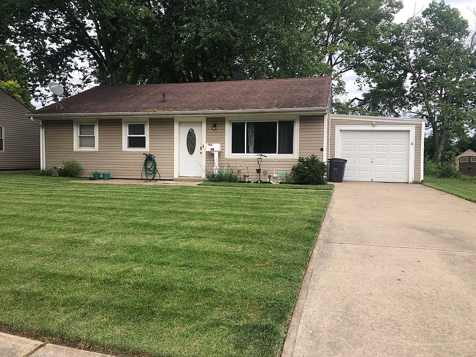 1st image of 114 E Circle Dr