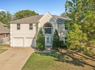 4325 S Chestnut Ave, Broken Arrow, OK 74011