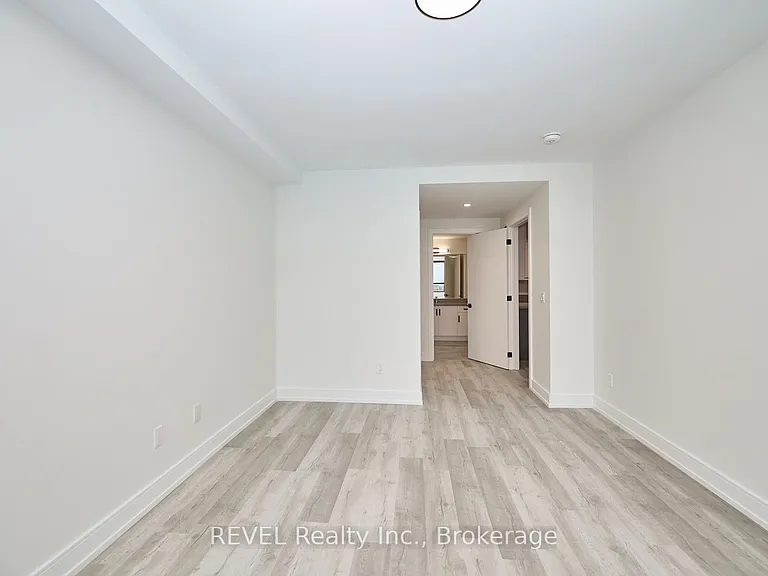 300 B 4th Ave #503 — Photo 9