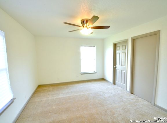 4th image of 555 Beryl Dr