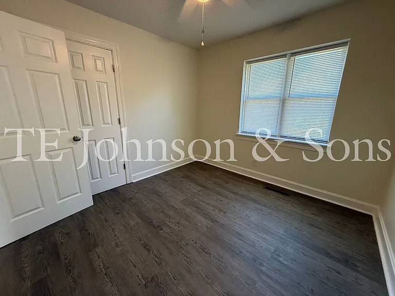 603 Kinard Dr — Photo 10