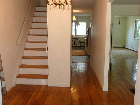 SIDE HALL LAYOUT...