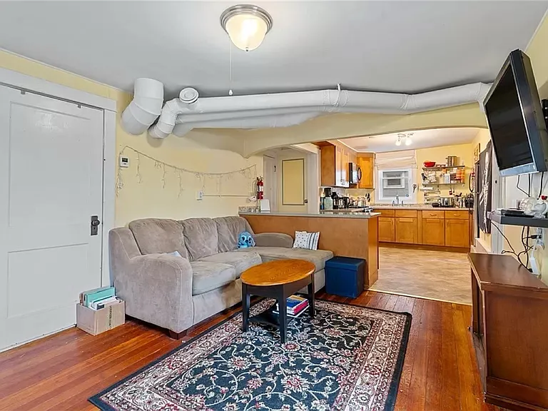 312 Elmwood ave — Photo 16