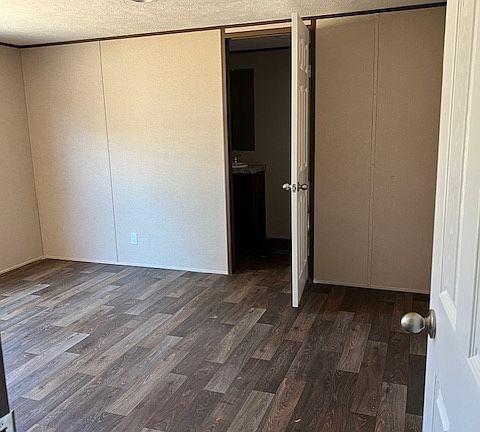 5th image of 115 Aubry Dr