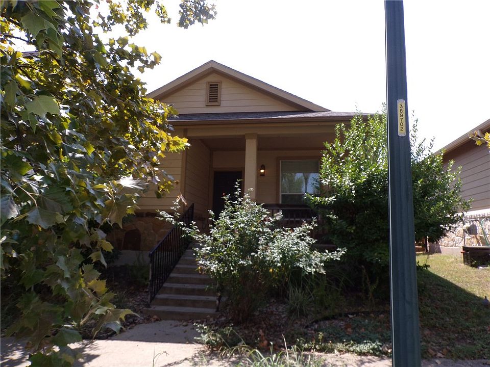 1st image of 3812 Hermalinda St