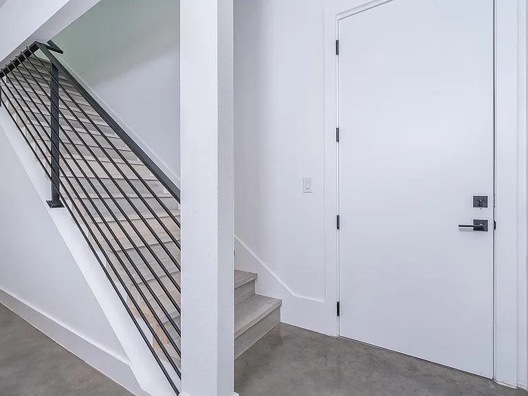 1419 Montopolis Dr #1 — Photo 13