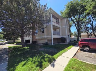 830 E Gatewood Dr S, Sandy, UT 84094