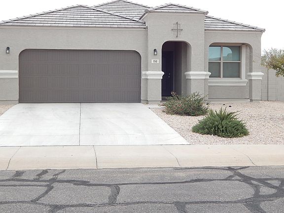 2nd image of 11141 E Cliffrose Ln