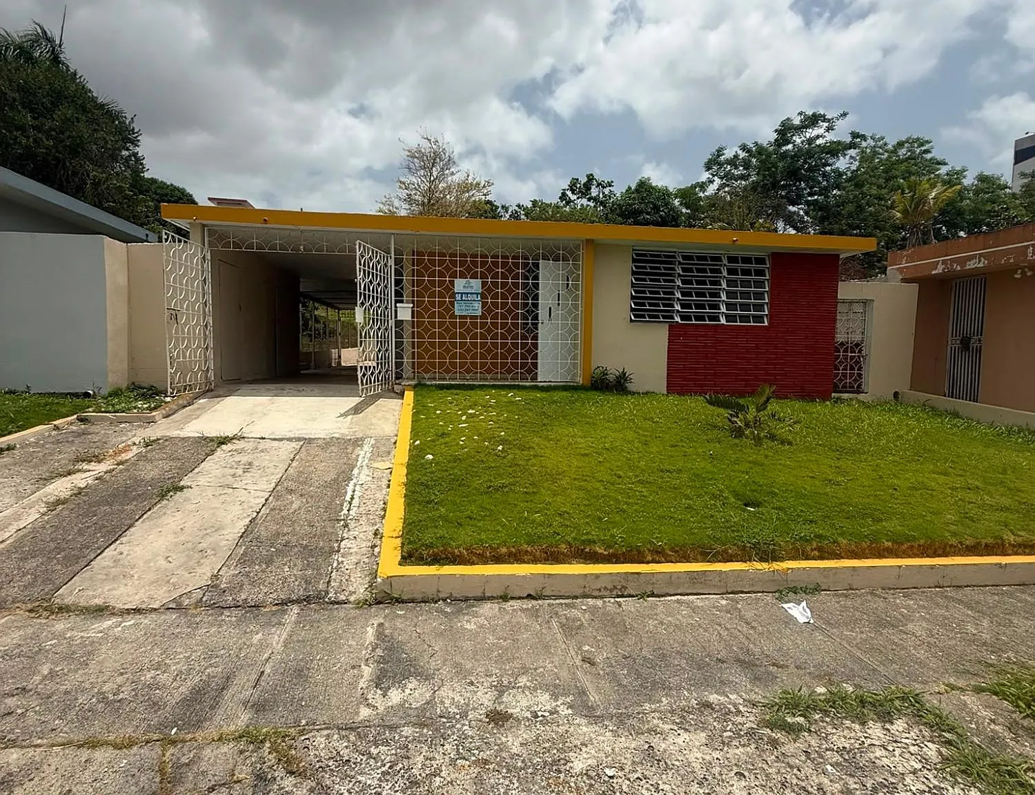 4 bed, 2.0 bath, 1200 sqft, $1,500 — Photo 2