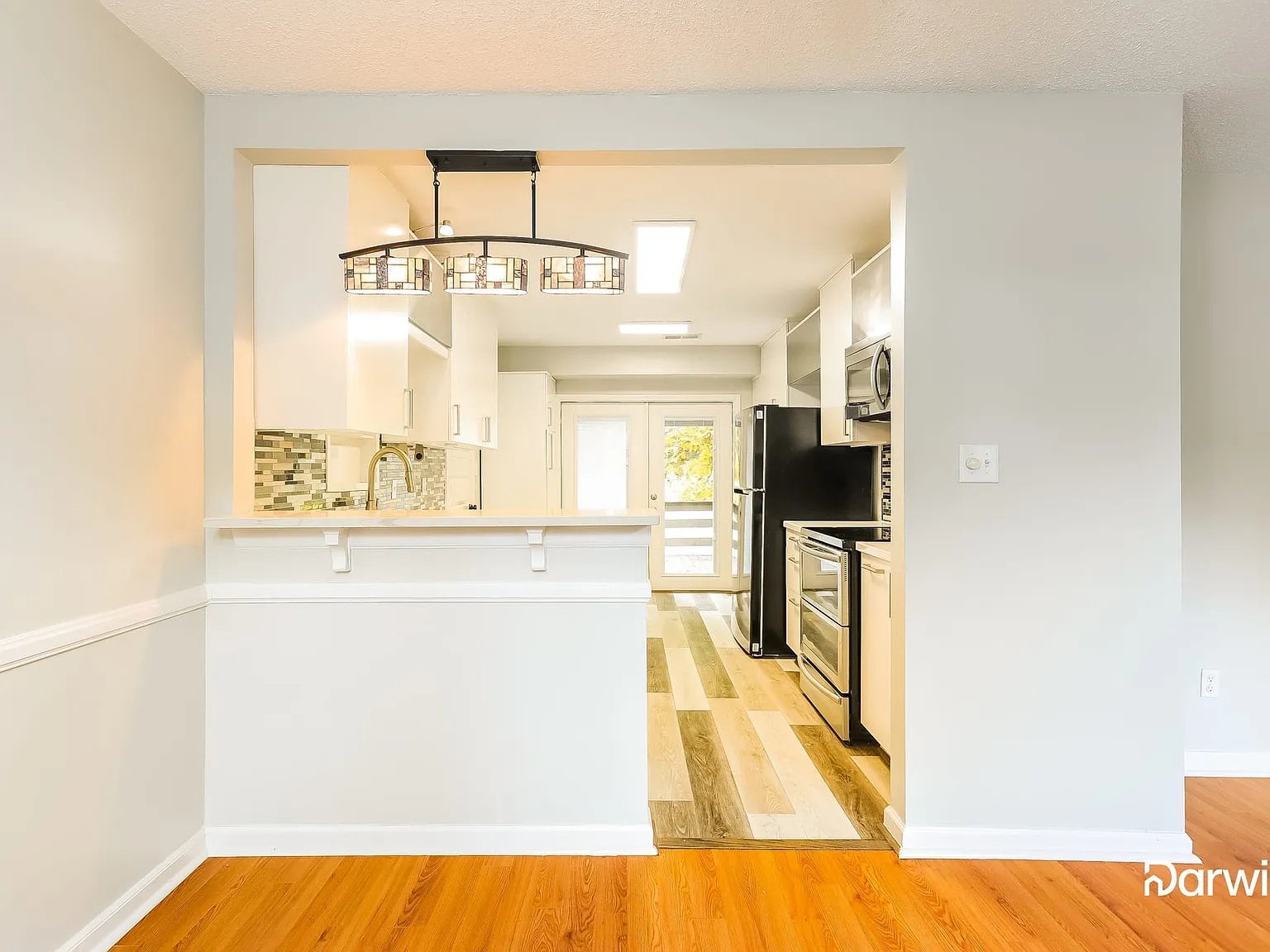 3 bed, 2.0 bath, 1468 sqft, $1,885 — Photo 4
