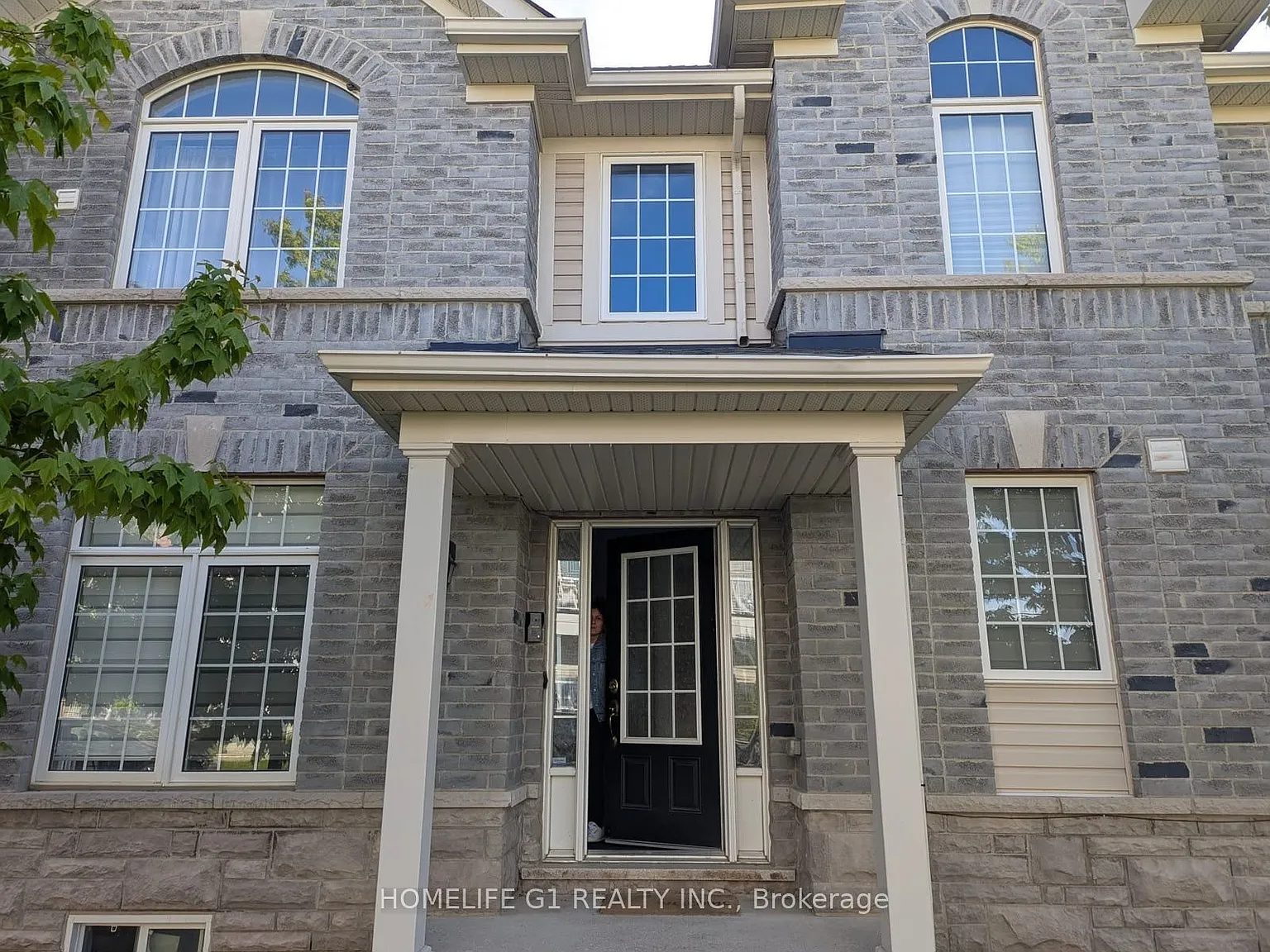 4 bed, $3,299 — Photo 3