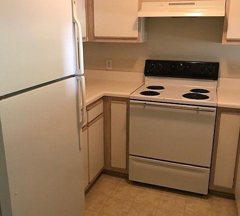 5th image of 330 Brownlea Dr APT 5C