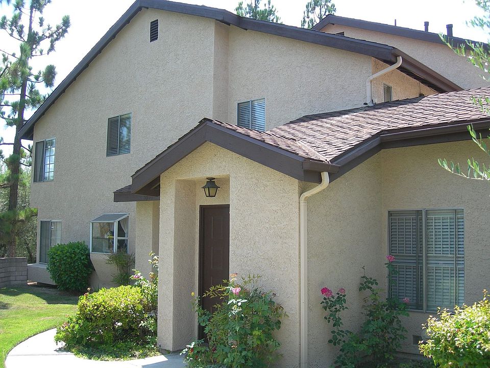 beautiful home in highly desirable neighborhood