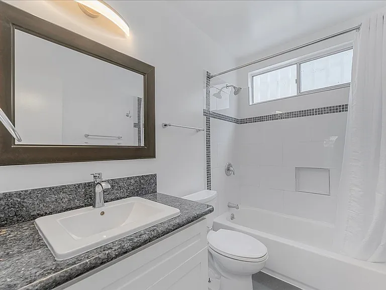 1336 N Citrus Ave #2 — Photo 11