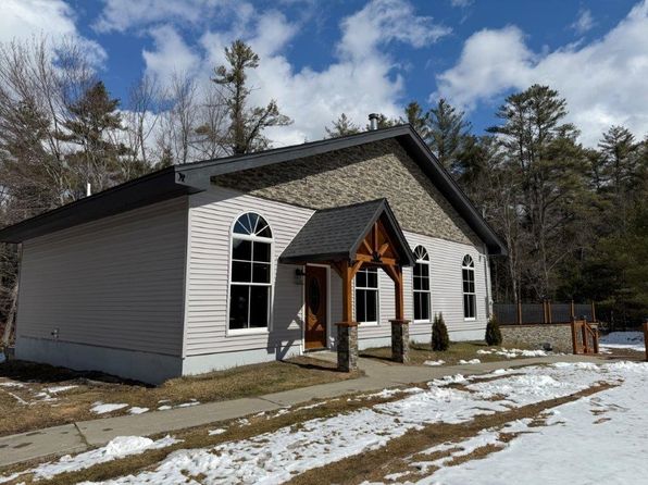1011 US Route 4, Canaan, NH 03741