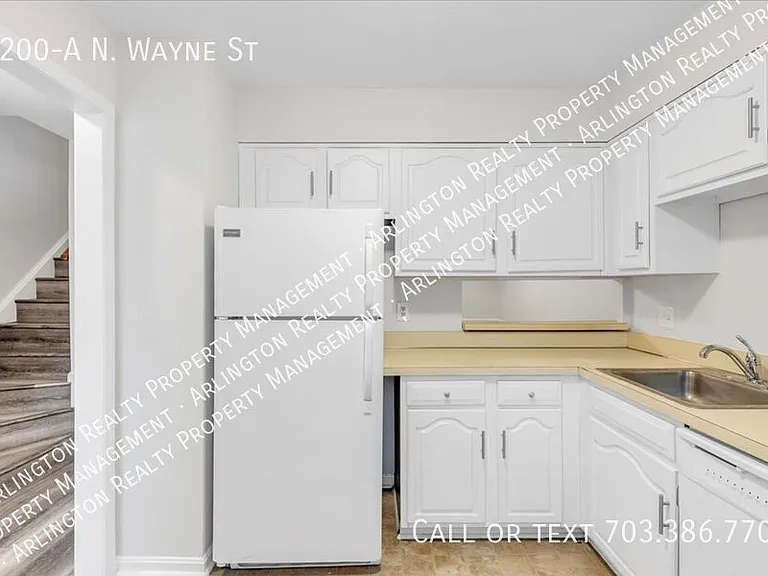 1200A N Wayne St — Photo 18