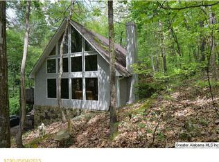 3 Oak Ridge Ln, Pelham, AL 35124