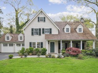 45 Overlook Dr, Greenwich, CT 06830