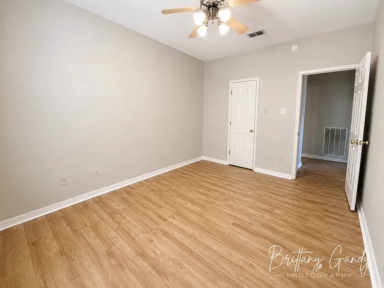 6037 Braeburn Ct — Photo 26