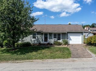 7 Independence Rd, Avella, PA 15312