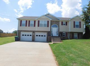 3398 Damion Dr, Clarksville, TN 37042