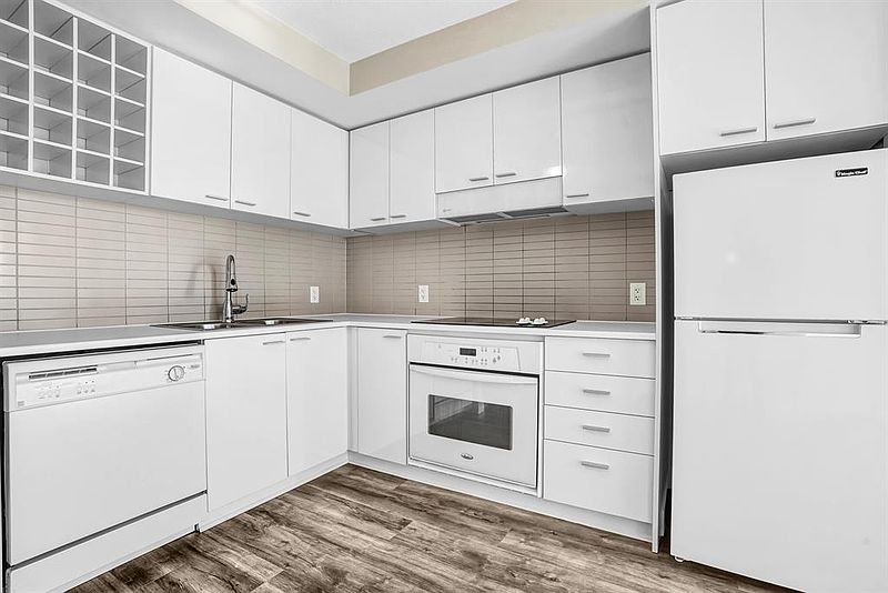 Vancouver Apartment for rent - 1 Bedroom — photo 19