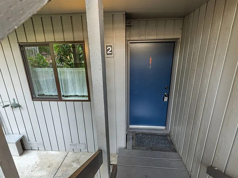 10922 Eastrail #2-34 — Photo 2