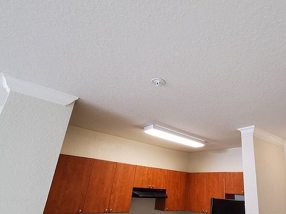 5th image of 202 E South St Unit 6051