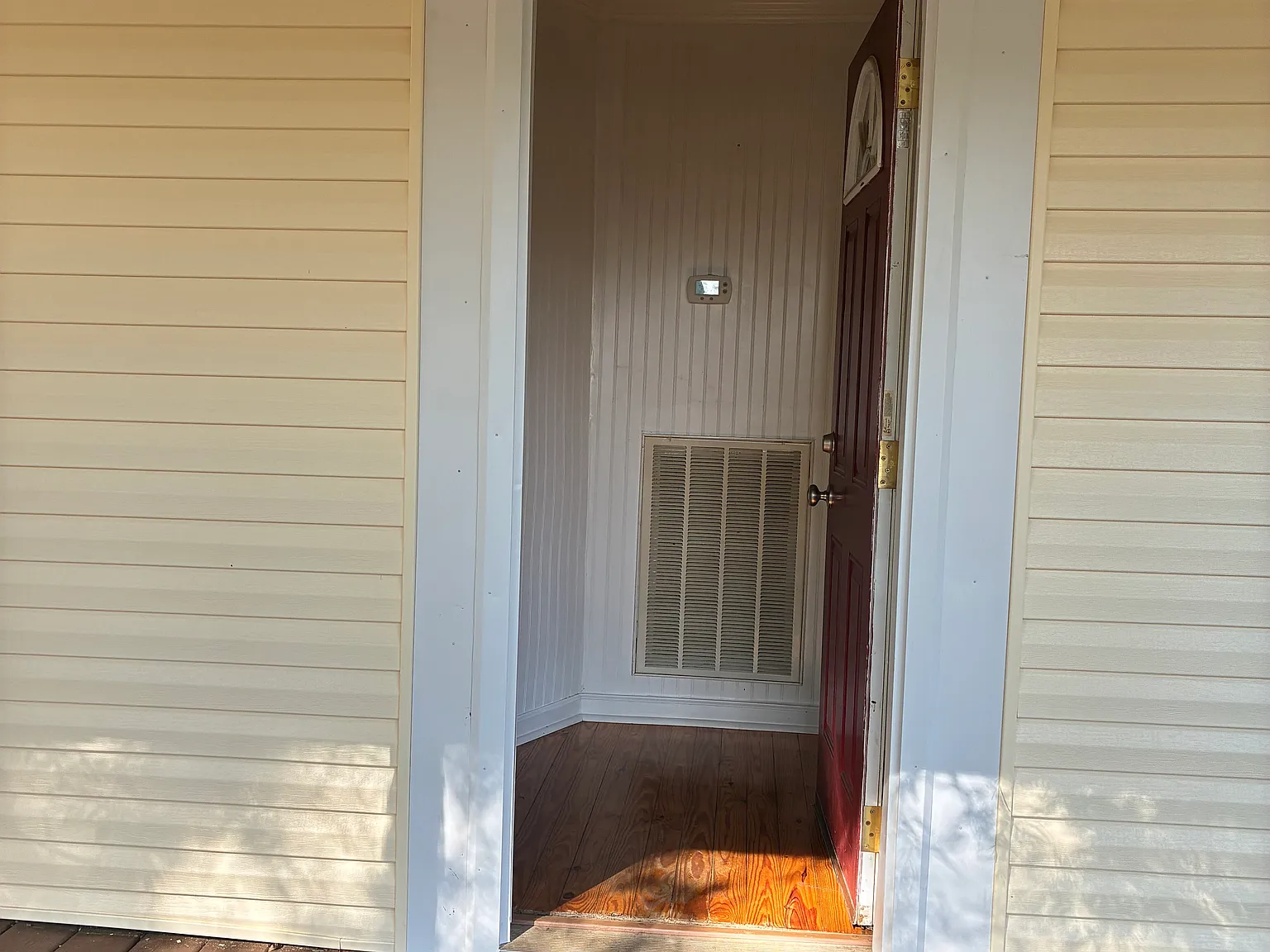 2 bed, 984 sqft, $1,500 — Photo 2