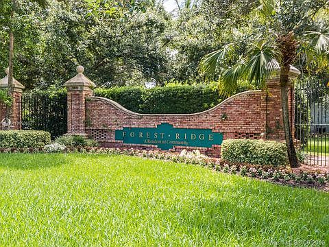 2nd image of 9308 Arborwood Cir